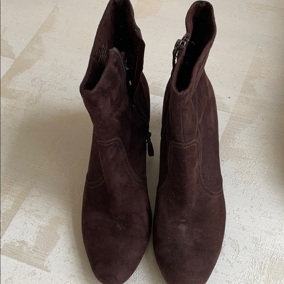 Brown suede bootie size 10 - Picture 1 of 5